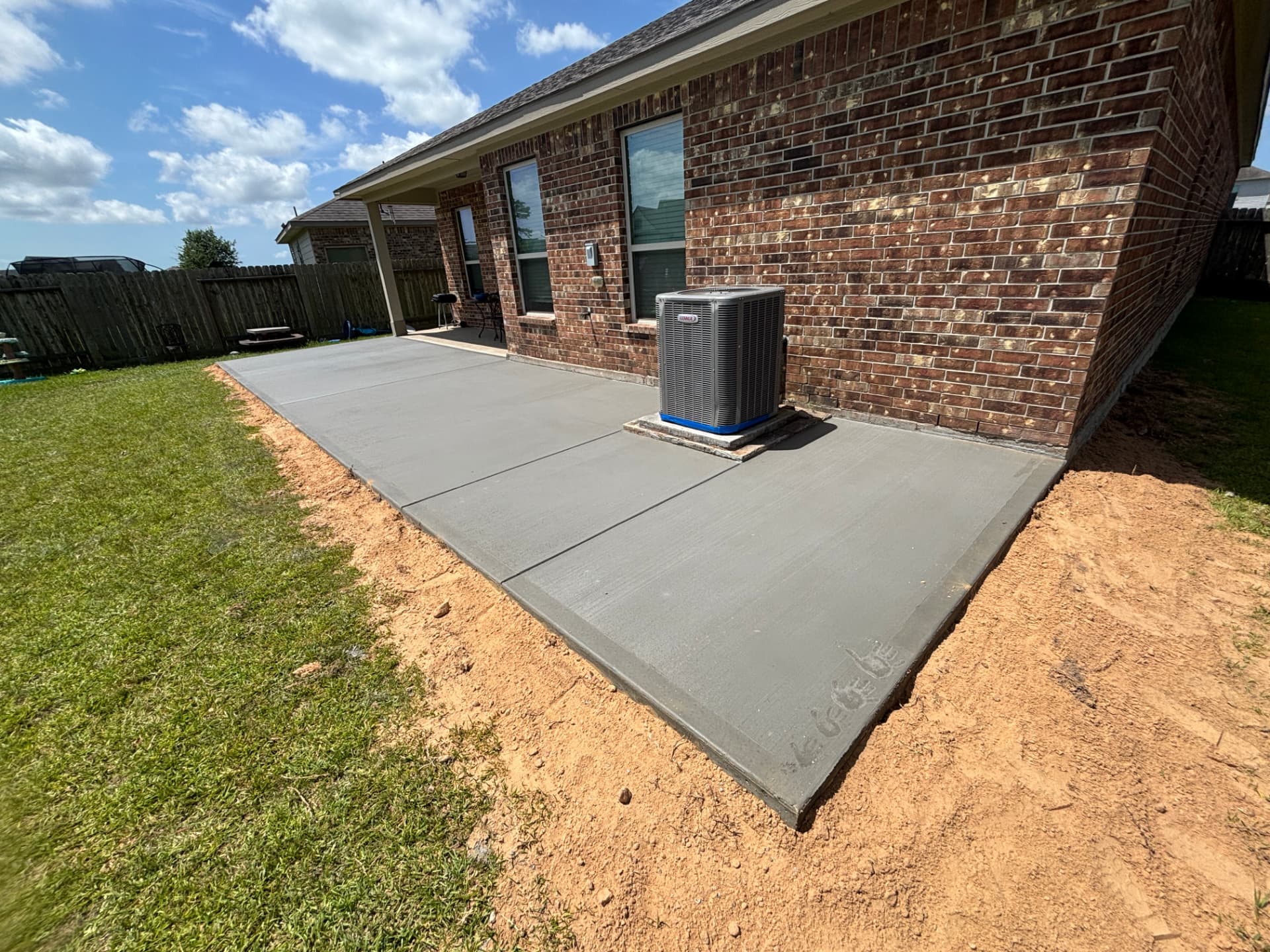 Broom-finish patio slab